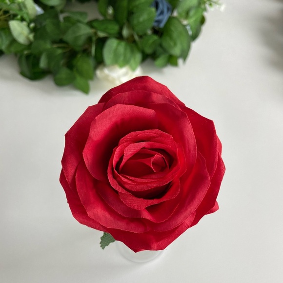 Realistic Large Silk Roses Flowers Various Colors  - 48 piece set - Picture 2 of 16